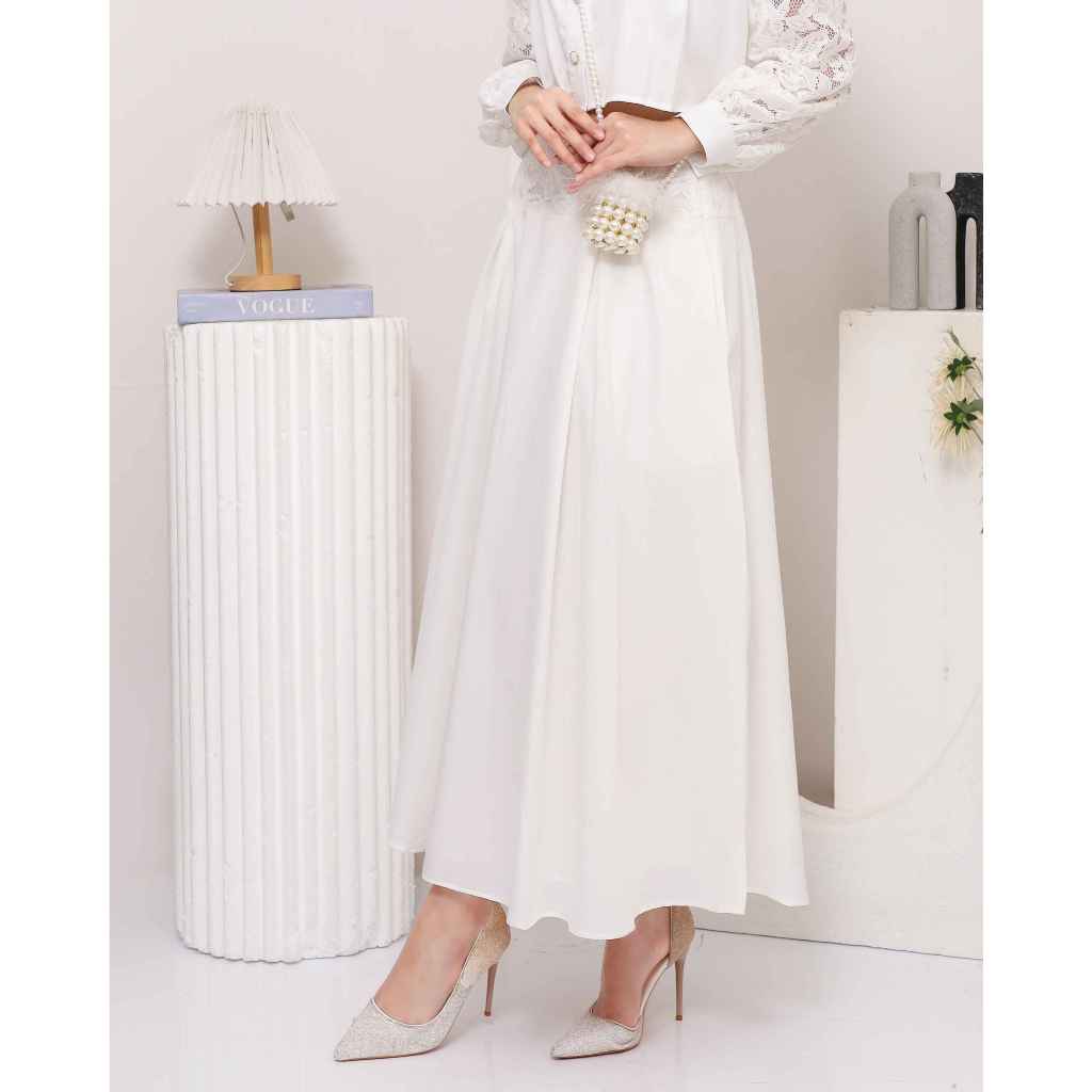 AE PIONA - High Waist pleated Maxi Skirt