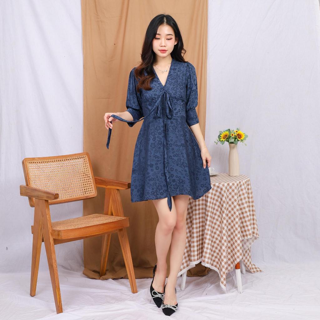 AE Piona - V Neck Mini Dress Bunga-Bunga Navy - Image 6